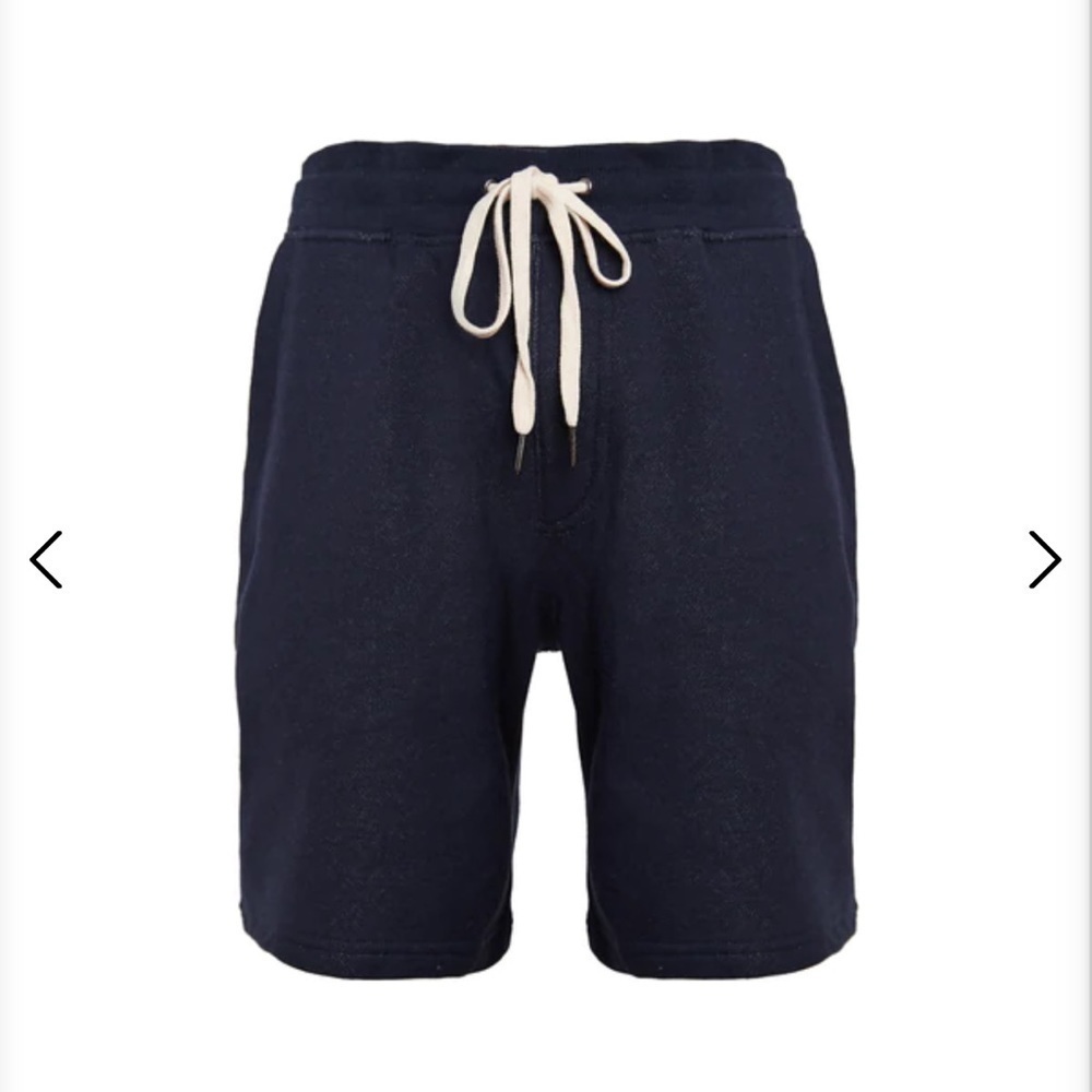 𝅺MENS true classic Navy Fleece Shorts